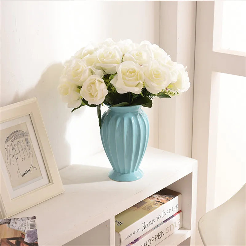 Modern Minimalist Europe Style Ceramic Flower Vase Ornaments Creative Tabletop Flower White Vase Home Christmas Decoration