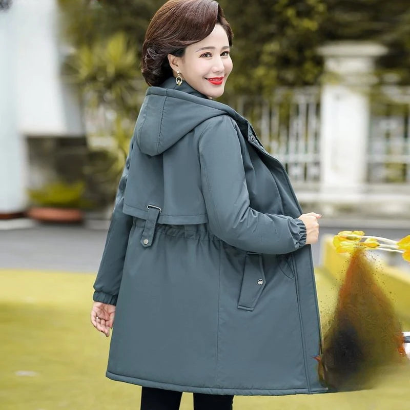 Women Jacket Parka Ultra-light Thin Down Cotton Coat 2022 Autumn Winter Slim Short Hooded Warm Women's Outerwear Clothing W25