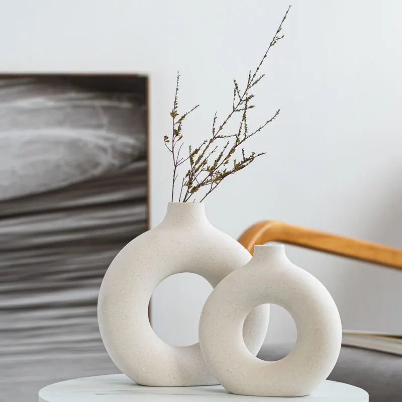 Nordic Circular Hollow Ceramic Vase Donuts Flower Pot Home Decoration Accessories Office Desktop Living Room Interior Decor Gift